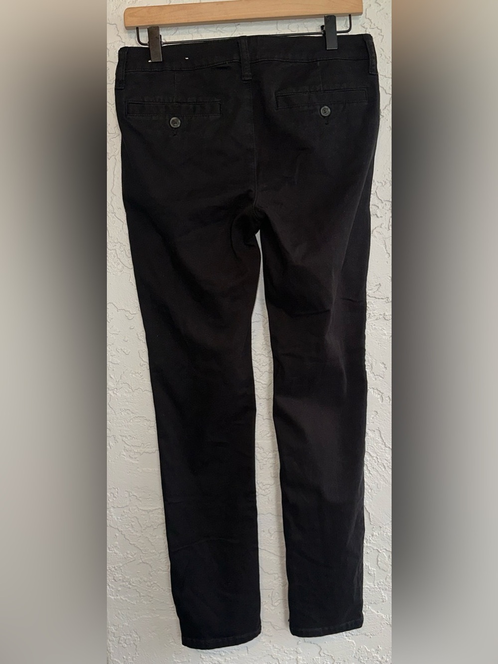 American Eagle Classic Black Super Stretch Skinny Pants - Picture 6 of 10